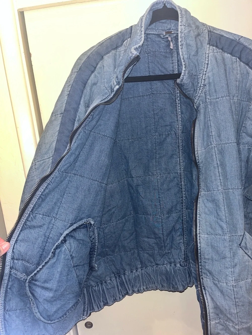 Free People Dolman Quilted Medium Wash Denim Jacket Size Small - Picture 9 of 16